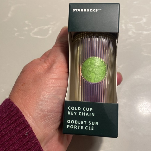 Starbucks 2025 green iridescent cold cup keychain. NWT. Cup opens for storage. - Picture 2 of 6